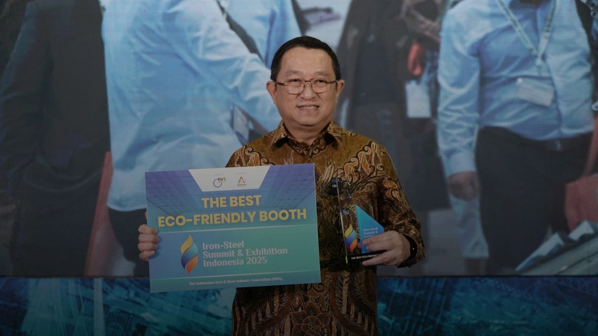 Bevananda Wins "The Most Eco-Friendly Booth" Award At ISSEI 2025